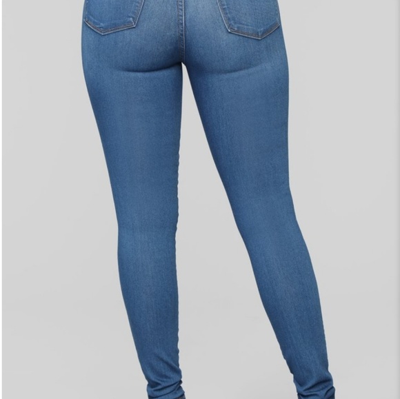 Fashion Nova High WaistJeans - Picture 6 of 8